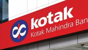 హోమ్‌లోన్ వడ్డీ రేట్లపై కస్టమర్లకు కొటక్ మహీంద్రా గుడ్‌న్యూస్: అందుకే.. అలాగే
