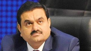  ఒక్కరోజే రూ.54వేలకోట్ల పతనం, 'అదానీ' వివరణ తర్వాత కాస్త రికవరీ