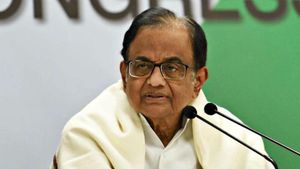 బ్యాడ్-లాగా మార్చేసిన బీజేపీ, idea of GST: RIP: చిదంబరం 10 పాయింట్స్...