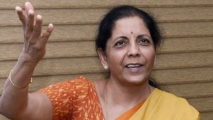 ఆర్థిక ప్యాకేజీ, బ్యాడ్ బ్యాంకు...: నిర్మలా సీతారామన్ ఏం ప్రకటించబోతున్నారు?