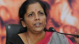  ఆరోగ్య రంగానికి పెద్దపీట, ప్రతి గ్రామానికి బ్రాడ్ బాండ్ కోసం...