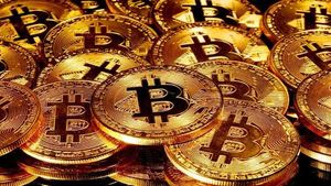 బిట్ కాయిన్ పరుగు: త్వరలో 50,000 మార్క్, 2022 నాటికి మూడింతల రిటర్న్స్!