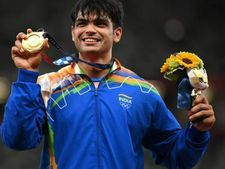 Olympic gold winner Neeraj Chopra: చోప్రాకు నిన్న కారు, నేడు ప్రపంచమంతా ఓయో రూం ఫ్రీ