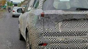 Mahindra XUV 700: క్లాసికల్ సెవెన్ సీటర్..ఫ్యామిలీ ప్యాక్: లాంచింగ్ టైమ్ ఇదే
