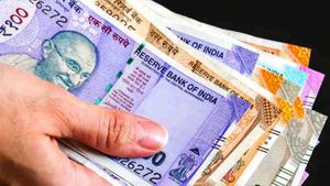 నాడు-నేడు: ఈ నాలుగు కంపెనీల స్టాక్స్‌లో  ఇన్వెస్ట్ చేసిన వారికి భారీ లాభాలు..ఎలా సాధ్యమైంది..?