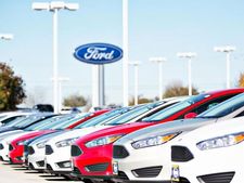 Ford: భారత్‌లో నష్టం: ప్లాంట్ల ఎత్తివేత..అమెరికాలో 12 బిలియన్ డాలర్ల పెట్టుబడి