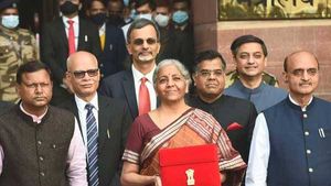  Budget 2022: వేటి ధరలు పెరుగుతాయి, వేటి ధరలు తగ్గుతాయి
