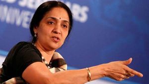  చిత్రా రామకృష్ణకు బిగ్ షాక్: ఏ క్షణమైనా అరెస్ట్‌: రంగంలో సీబీఐ
