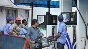  మొదటికే మోసం వచ్చిందిగా: భారీగా తగ్గిన పెట్రోల్, డీజిల్ సేల్స్: బండి తీయాలంటే వణుకు