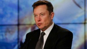 ట్విట్టర్‌పై షాకింగ్ ట్విస్ట్: టేకోవర్ డీల్‌ను నిలిపేసిన ఎలాన్ మస్క్: షేర్లు ఢమాల్