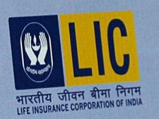  LIC IPO: ఐపీవోకు 1.68 రెట్ల స్పందన, రూ.24 వేల కోట్లకు పైగా బిడ్స్