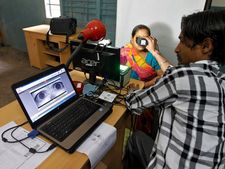 Aadhaar Center: దగ్గర్లోని ఆధార్‌ సెంటర్ ఇట్టె తెలుసుకోవచ్చు.. ఎలాగంటే..