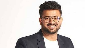  Success Story: ఉపాధి వేటలో ముంబైకి వచ్చిన 12 ఏళ్ల బాలుడు.. నేడు రూ.100 కోట్ల వ్యాపార సామ్రాజ్యానికి అధిపతై..