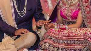 Marriage Loan: పెళ్లి కోసం రూ.25 లక్షల వరకు రుణం తీసుకోవచ్చు