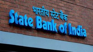 SBI Q1 Result: నిరాశపరిచిన ఎస్బీఐ.. తగ్గిన లాభం..
