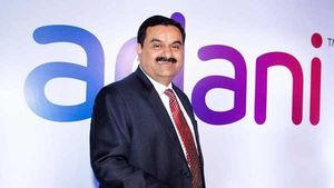Ambani-Adani: అంబానీ అదానీ అరంగేట్రం.. వ్యాపార విస్తరణపై కన్ను.. వణికిపోతున్న మిగిలిన కంపెనీలు.. 