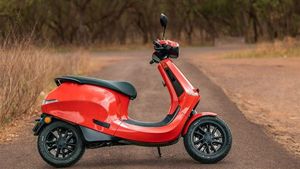 Ola Scooter: ఓలా ఊరించే ఆఫర్.. దీపావళికి కొత్త ఎలక్ట్రిక్ స్కూటర్.. రేటు తెలిస్తే వెంటనే కొనేస్తారు..