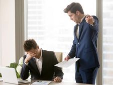google layoffs: ఆఫీస్ కాల్ కట్ అయిందా ? మీ జాబ్ ఉందో, ఊడిందో చెక్ చేసుకోండి..!!