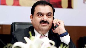 Adani Groups: లాభాల్లో అదానీ గ్రూప్ స్టాక్స్.. ఆ రెండు తప్పా..!