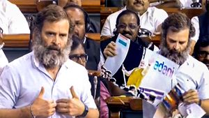 Rahul Gandhi: అదానీ విషయంపై రాహుల్ ప్రశ్నాయుధాలు.. తెలుగు వ్యాపారిని ముంచి..  టార్గెట్ మోదీ..
