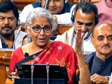 credit guarantee: MSMEలకు కేంద్రం శుభవార్త.. సులభంగా రుణాలు ఇచ్చేందుకు..