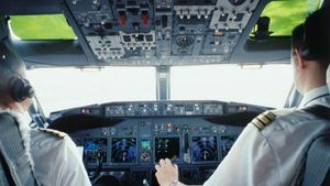 Pilots: భారత్‍కు 31 వేల మంది పైలట్లు కావాలి..!