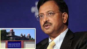 Satyam Scam: రామలింగరాజుకు షాకిచ్చిన తెలంగాణ హైకోర్టు..  సంచలన తీర్పు..!