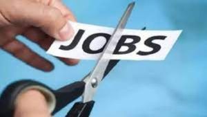 Layoffs: ఆపిల్ తాజా తొలగింపు.. ఇప్పటికే లిస్ట్ రెడీ చేసుకున్న Walmart.. 