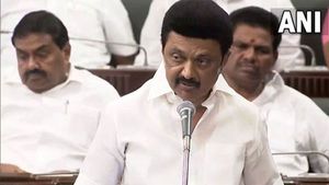 Tamilnadu: 12 గంటల పని విధానానికి తమిళనాడు అసెంబ్లీ ఆమోదం.. మొదటగా ఈ రంగాల్లో అమలు..