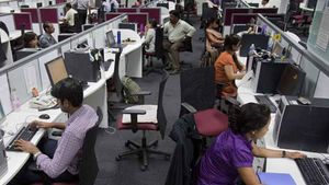 IT News: దిగ్గజ ఇండియన్ IT కంపెనీలకు గడ్డు కాలం.. కారణమేమిటంటే..