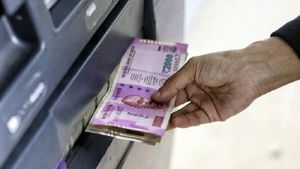 UPI: కార్డు లేకుండానే ATM నుంచి మనీ విత్‌డ్రా.. UPIని ఇలా వాడేయండి మరి!