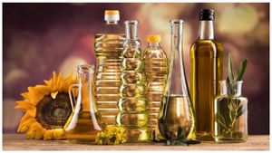 Edible Oils: ప్రజలకు శుభవార్త.. తగ్గనున్న వంటనూనె ధరలు..! పూర్తి వివరాలు