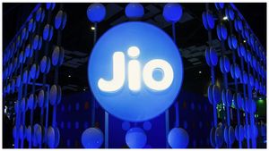 JIO: అంబానీ కిల్లింగ్ జియో రీఛార్జ్ ప్లాన్.. తలలు పట్టుకున్న Airtel, Vi, BSNL