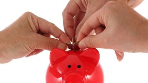 Saving Tips: ఎక్కువ పొదుపు చేసేందుకు ఇదొక మంచి మార్గం.. మీరూ పాటించొచ్చు..