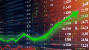 Stock Market: బుల్స్ ర్యాలీకి నో బ్రేక్.. రివ్వున దూసుకుపోతున్న మార్కెట్ సూచీలు..