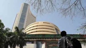 Stock Market: ఆగని మార్కెట్ పరుగులు.. భారీ లాభాల్లో ముగిసిన Nifty, Sensex..