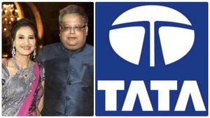 టాటా కంపెనీ షేర్లు అమ్మేసిన Rekha Jhunjhunwala.. కోటి షేర్లు వదిలించుకుని..