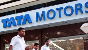 Tata Motors: అంచనాలకు మించి లాభాలతో మతిపోగొట్టిన టాటా మోటార్స్.. ఇక షేర్ దూకుడే.. 