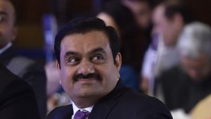 Adani: ఆ కంపెనీని అక్వైర్ చేయనున్న అదానీ సంస్థ.. రేపో మాపో ప్రకటన