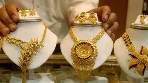 Gold Price Today: శుభవార్త.. భారీగా పడిపోయిన బంగారం ధరలు.. కొనేయండి..