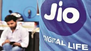 Reliance Jio: 5జీ విస్తరణకు అంబానీ ప్లాన్ ఇదే.. ఎయిర్‌టెల్‌కు ఇక చుక్కలే..!!