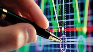 Stock Market: మార్కెట్లను వెంటాడుతున్న నష్టాలు.. ఒడిదొడుకుల్లో సెన్సెక్స్, నిఫ్టీ..