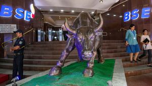 Stock Market: హమ్మయ్య గాడినపడ్డ మార్కెట్లు.. లాభాల్లో Sensex, Nifty..