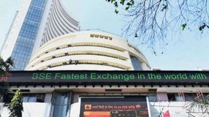 Stock Market: లాభాల్లో కొనసాగుతున్న స్టాక్ మార్కెట్లు.. ఇరగదీస్తున్న జియో ఫైనాన్షియల్స్..