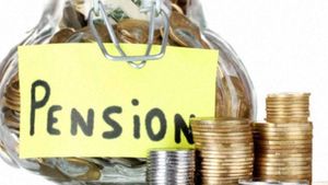 Pension Planning: నెలకు రూ.2 లక్షలు పెన్షన్ కావాలా..?? ఇలా ప్లాన్ చేసుకోండి..