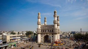 Telangana Loans: దివాళా అంచున తెలంగాణ.. అందుకు లోన్లు ఇచ్చేది లేదంటూ చేతులెత్తేసిన కేంద్రం