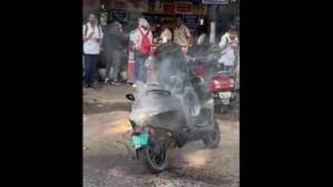 Ola: మరోసారి ఓలా స్కూటర్లో మంటలు.. క్లారిటీ ఇచ్చిన కంపెనీ.. ఇవీ కారణాలు!!