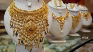Gold Rate Today: పసిడి ప్రియులకు శుభవార్త.. కళ్లు చెదిరే రేటుకు దిగ్గొచ్చిన గోల్డ్.. కొనక్కోండి