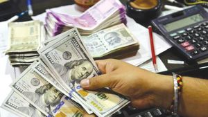 Forex reserves: దేశంలో క్షీణిస్తున్న విదేశీ మారక నిల్వలు..