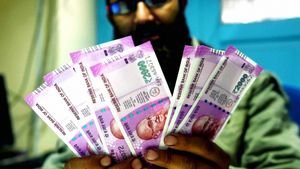 RBI: రూ.2000 నోట్లను పోస్ట్ ద్వారా కూడా పంపొచ్చు.. 